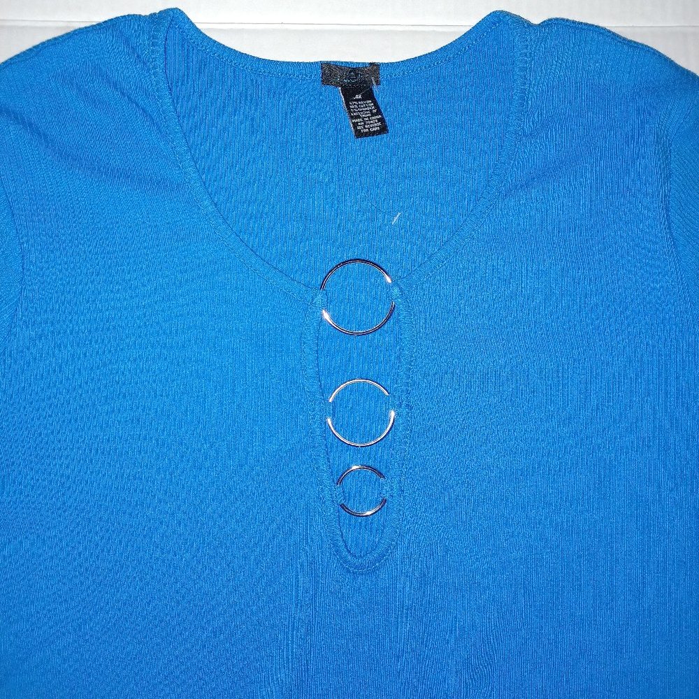 - RUE + WOMEN'S BLUE BODYSUIT